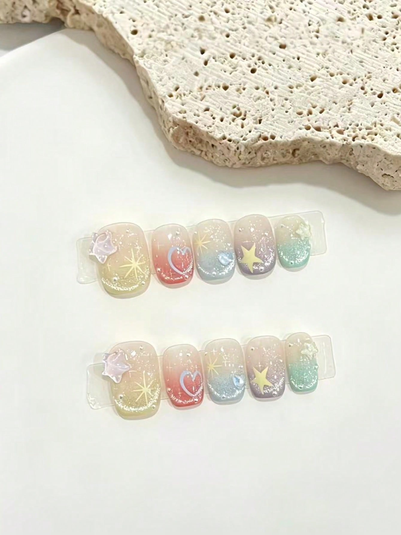 Nail Art Maroon - 10-teiliges Set von Macaron-Regenbogen-Farbverlauf Stern-Herz Kurzen