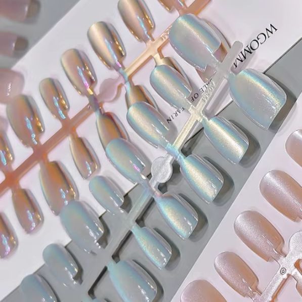 Nail Art Full Cat Eye - 30 Stücke Kurze Presse Auf Nägel