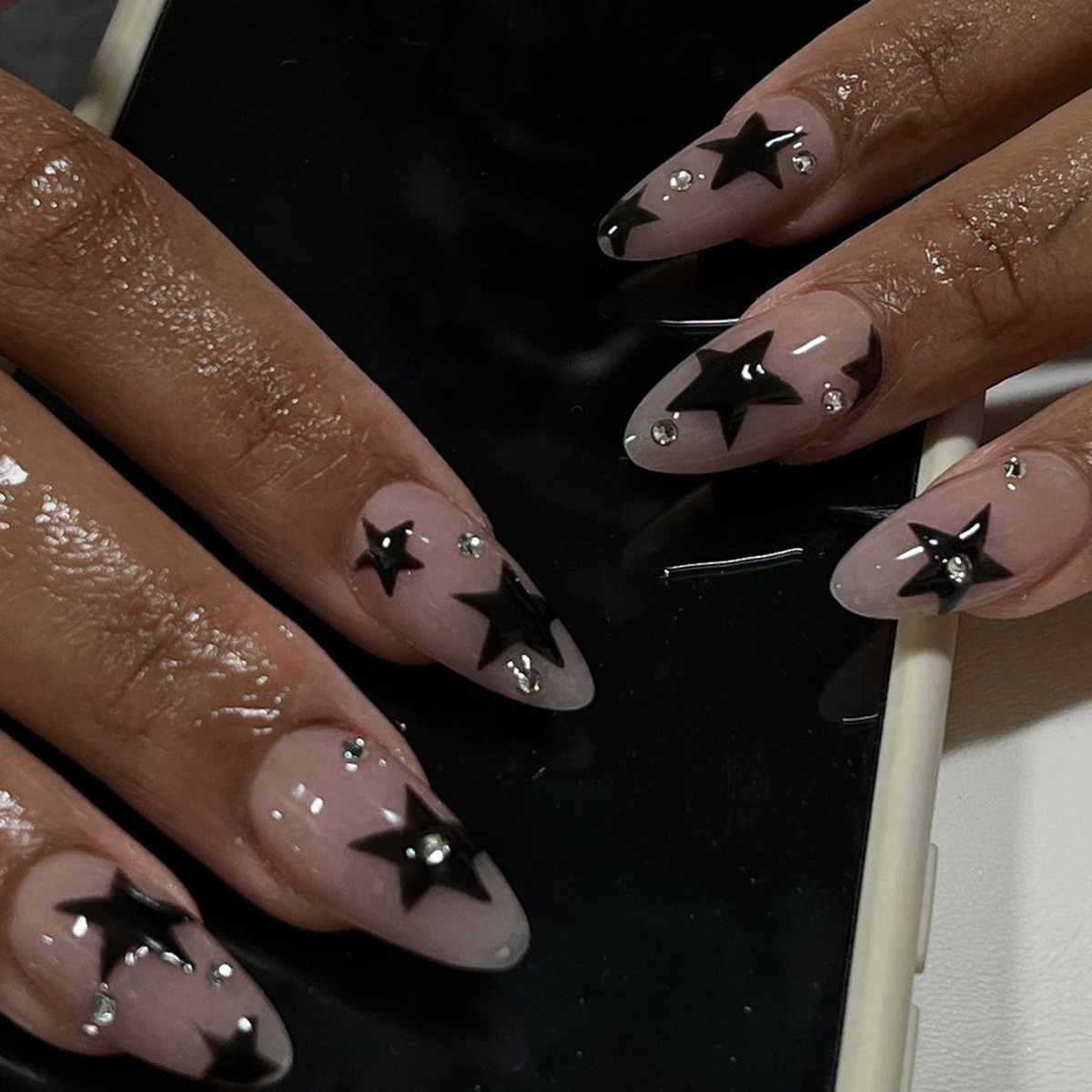 24 Stück Pentagramm-Aufklebenä – Nail Art Aesthetic Bewertung und Preis